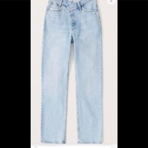 Abercrombie & Fitch The Dad High Rise Jean in Crossed Light Wash